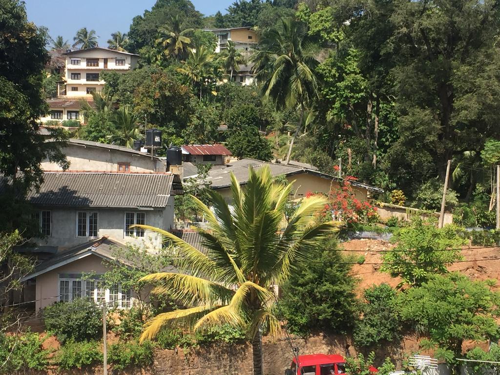 Deevar Inn Kandy Exteriér fotografie